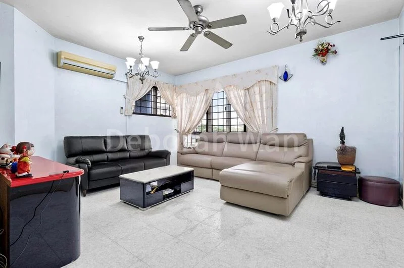 3 Bed Condo for Sale in  Bullion Park - Image 2