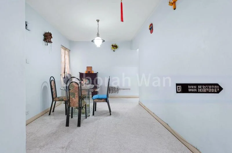 3 Bed Condo for Sale in  Bullion Park - Image 3