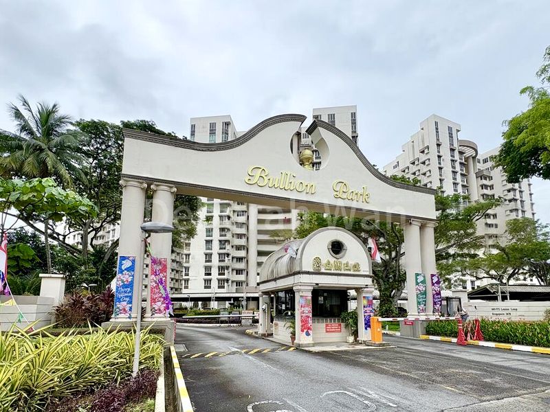 3 Bed Condo for Sale in  Bullion Park - Image 11