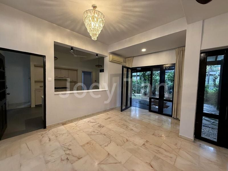 6 Bed Terraced House (Landed) for Sale in Clementi Park - Image 7