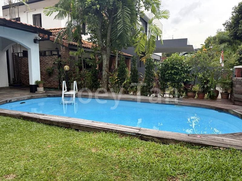 6 Bed Terraced House (Landed) for Sale in Clementi Park - Image 2