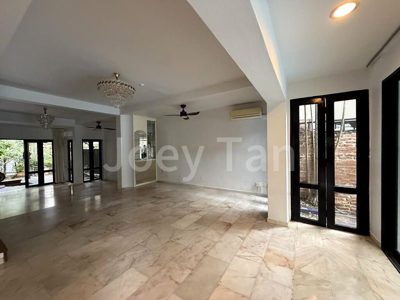 6 Bed Terraced House (Landed) for Sale in Clementi Park - Image 5
