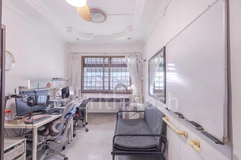 5 Room (5I) HDB for Sale in  747 Woodlands Circle - Image 6