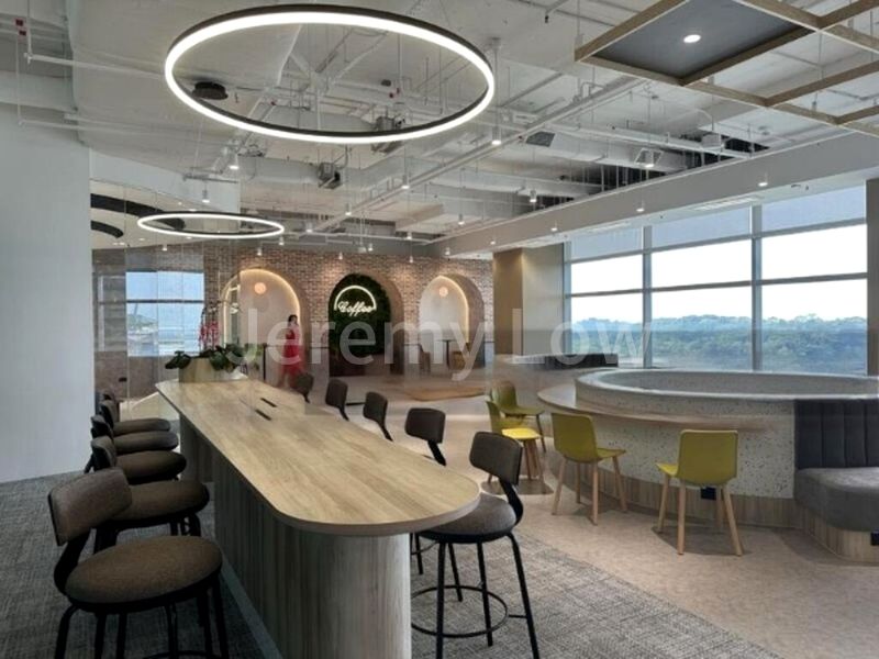 Office for Rent: Mapletree Business City - Image 5