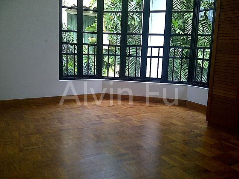 5 Bed Bungalow (Landed) for Rent in  Mount Rosie Villas - Image 10