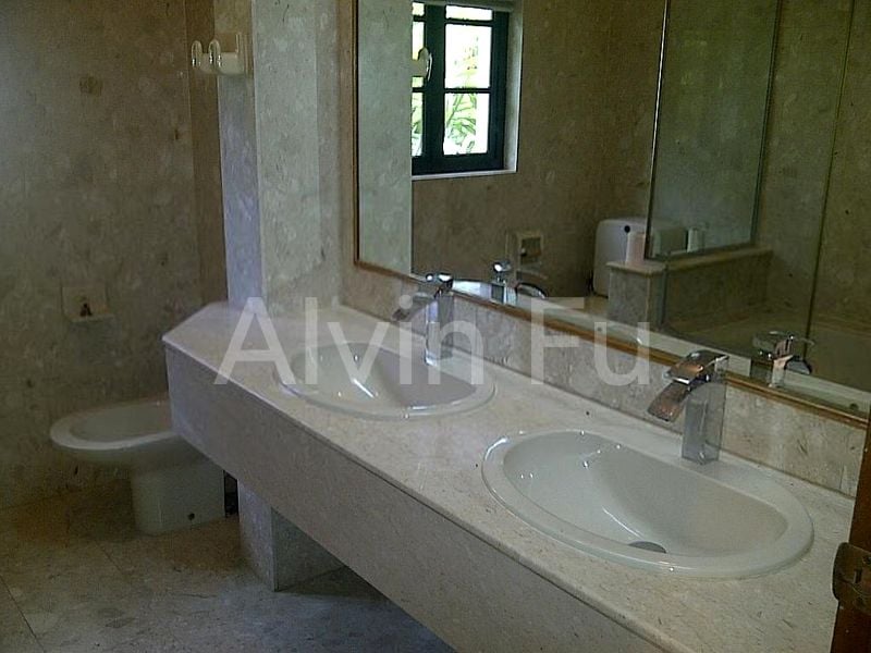 5 Bed Bungalow (Landed) for Rent in  Mount Rosie Villas - Image 17