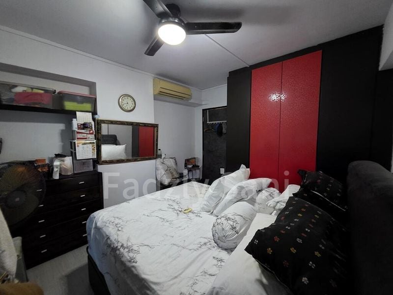 Executive HDB for Sale in  269 Pasir Ris Street 21 - Image 9