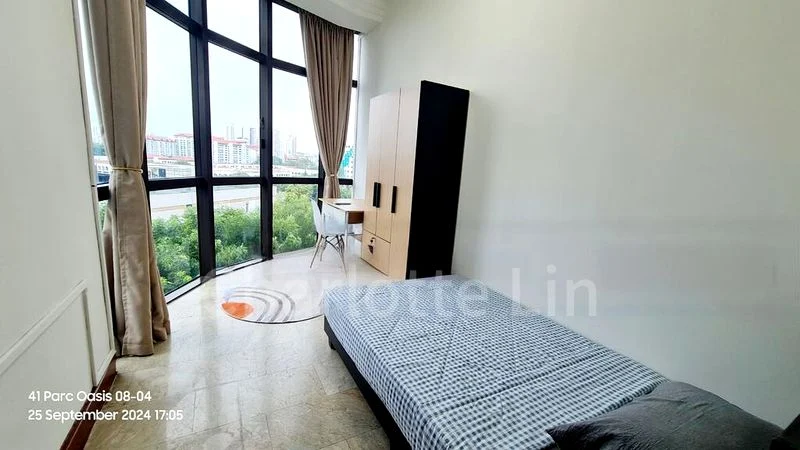 Common Room (Condo) for Rent in  Parc Oasis - Image 2