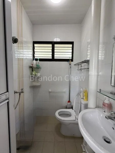 4 Room (4I) HDB for Sale in  510 Bedok North Street 3 - Image 6