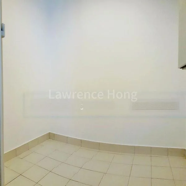 4 Bed Condo for Rent in  Grange 70 - Image 1