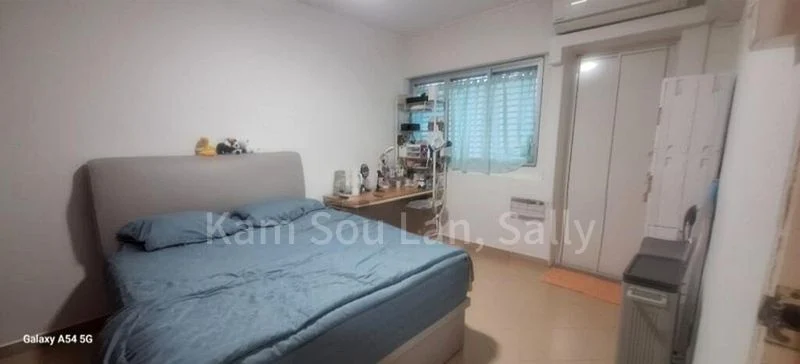 3 Room (3A) HDB for Sale in 176 Bukit Batok West Avenue 8 - Image 9