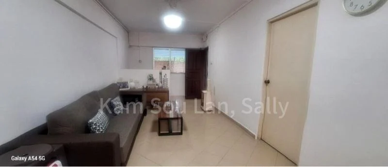 3 Room (3A) HDB for Sale in 176 Bukit Batok West Avenue 8 - Image 10