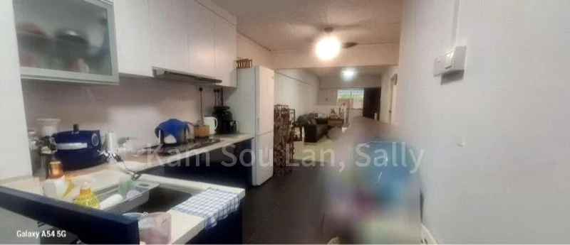 3 Room (3A) HDB for Sale in 176 Bukit Batok West Avenue 8 - Image 8