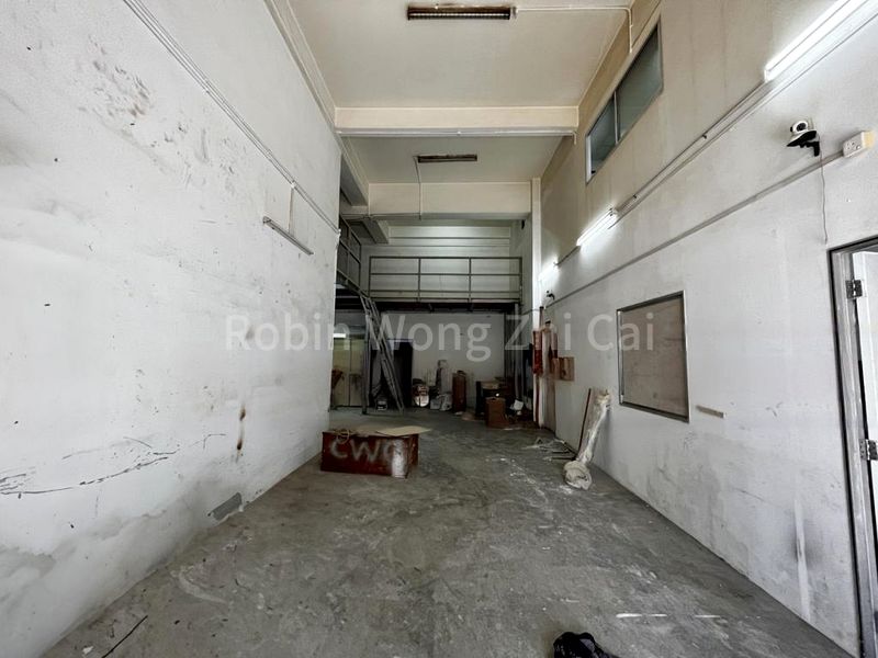 Light Industrial (B1) for Rent: Pemimpin Industrial Building - Image 2