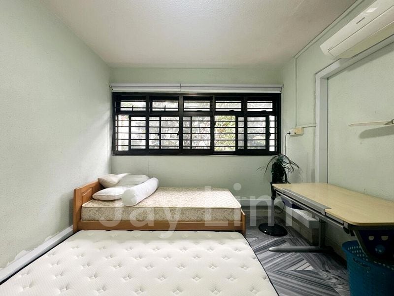 Common Room (HDB) for Rent in  12 Teck Whye Lane - Image 1