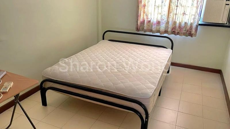 Common Room (HDB) for Rent in  341 Hougang Avenue 7 - Image 1