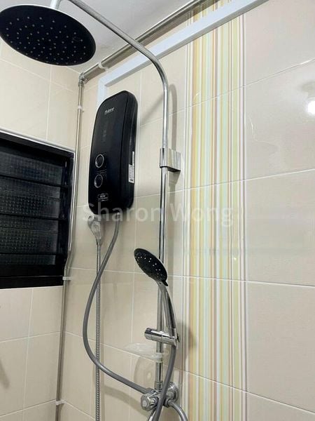 Common Room (HDB) for Rent in  341 Hougang Avenue 7 - Image 5
