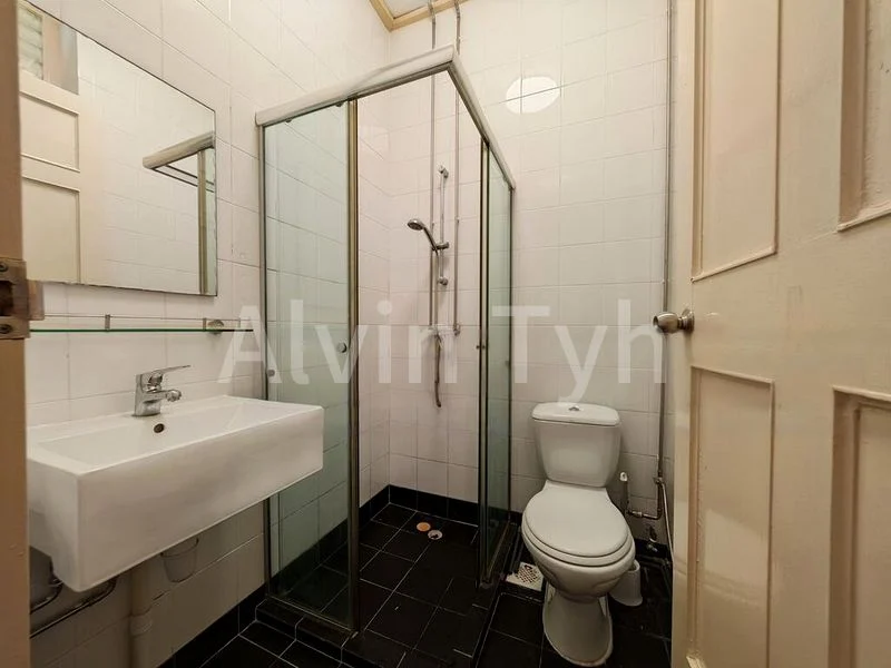 4 Bed Conservation House (Landed) for Rent in  Townerville - Image 6