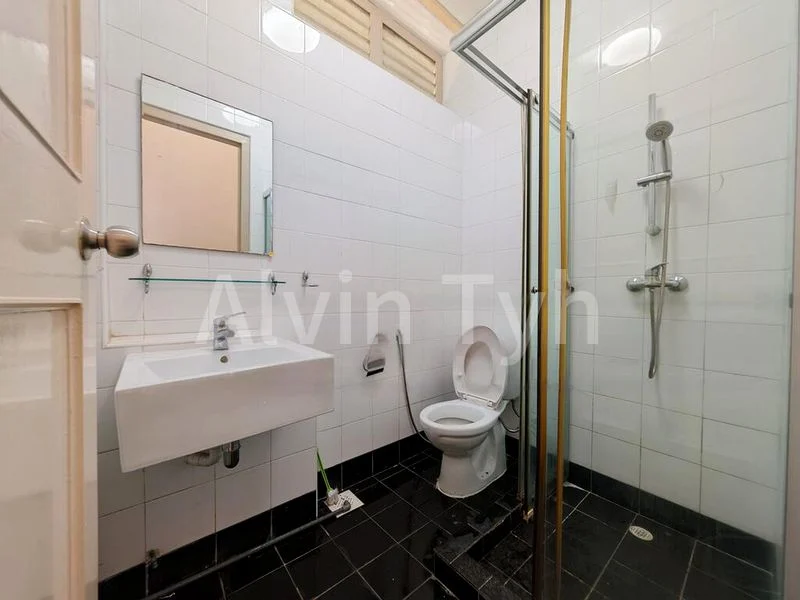 4 Bed Conservation House (Landed) for Rent in  Townerville - Image 5