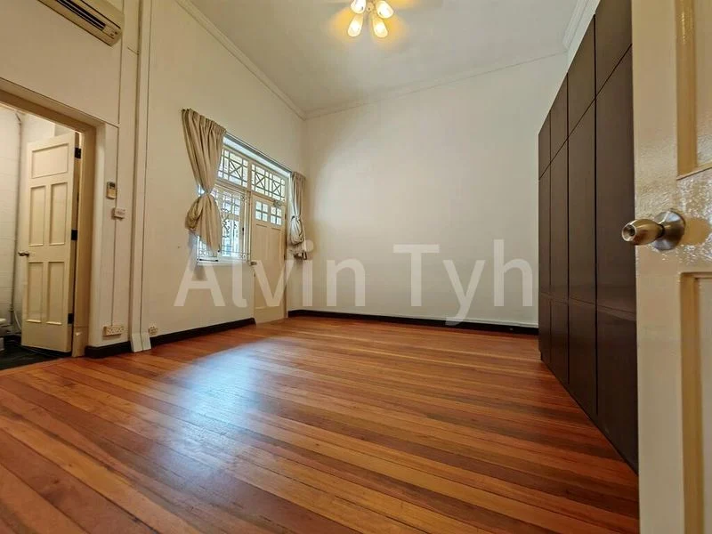 4 Bed Conservation House (Landed) for Rent in  Townerville - Image 1