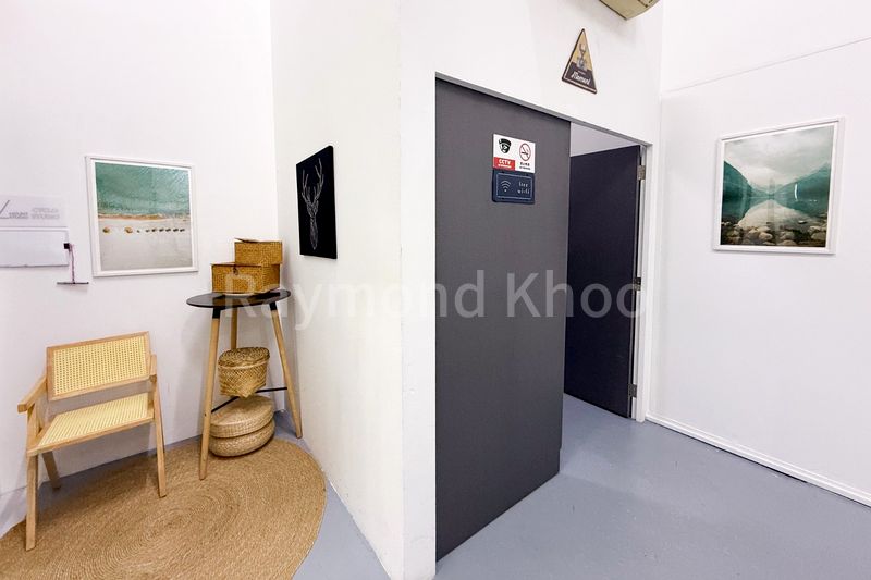 Light Industrial (B1) for Rent in  Foo Wah Industrial Building - Image 7