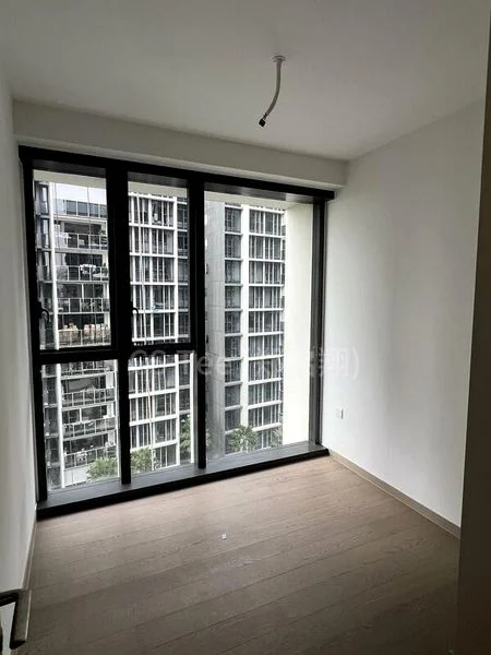 3 Bed Condo for Sale in Penrose - Image 6