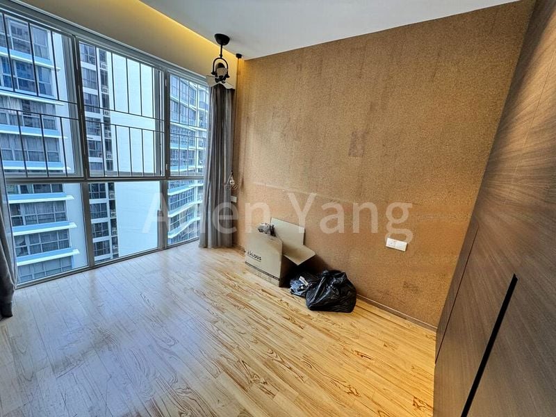 3 Bed Executive Condo for Rent in  Heron Bay - Image 3
