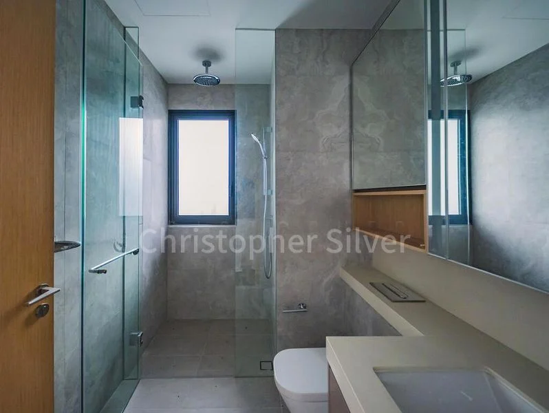 4 Bed Condo for Rent in  The Arden - Image 2