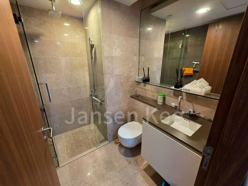 Office for Sale: 1,200 Sq Ft Shop on Main Street, Downtown Complex - Image 2