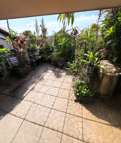 4 Bed Terraced House (Landed) for Sale in  Bedok South Road - Image 2