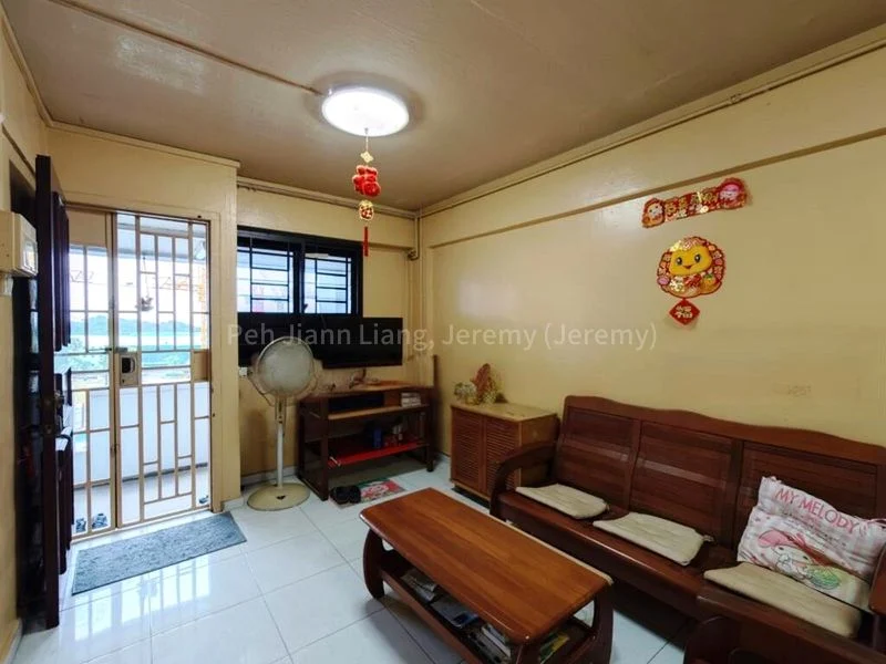 3 Room (3NG) HDB for Sale in  202 Marsiling Drive - Image 1