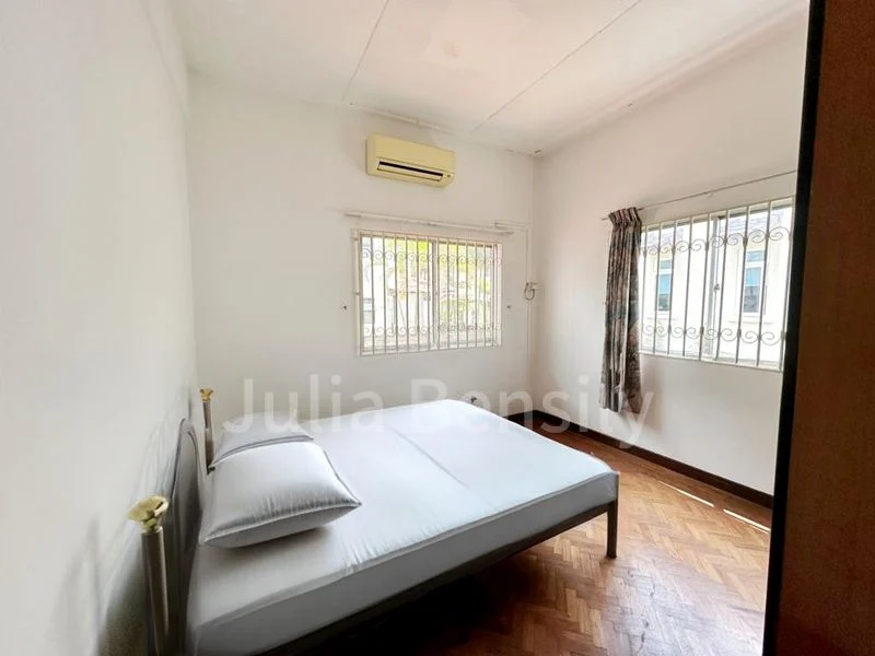 4 Bed Semi-Detached House (Landed) for Rent in  Toh Yi Road - Image 9
