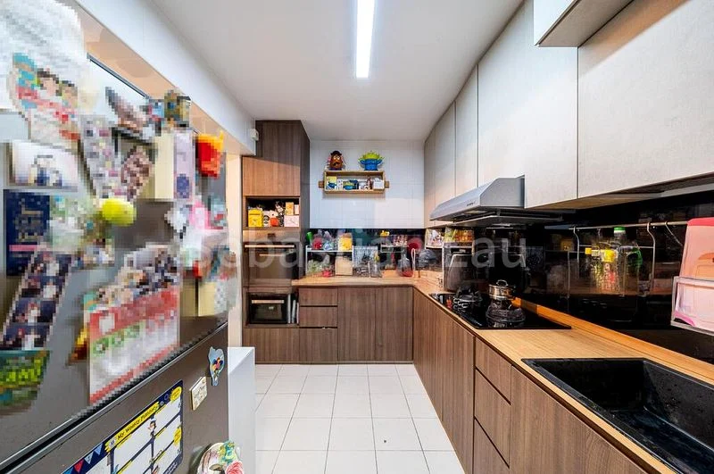 4 Room (4A) HDB for Sale in  17B Circuit Road - Image 6
