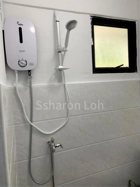 Food & Beverage for Sale: 555 Ang Mo Kio Avenue 10 - Image 1