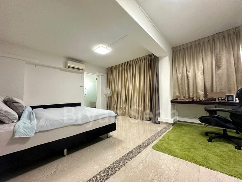 5 Room (5I) HDB for Sale in  494C Tampines Street 43 - Image 3