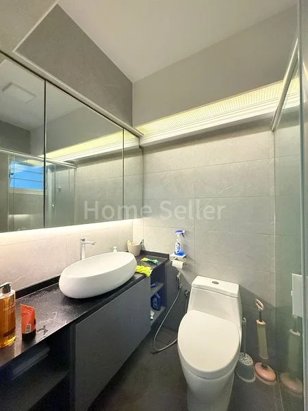 4 Room (4A) HDB for Sale in 393 Bukit Batok West Avenue 5 - Image 6