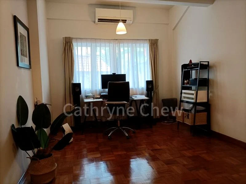 4 Bed Semi-Detached House (Landed) for Sale in  Capitol Park - Image 11