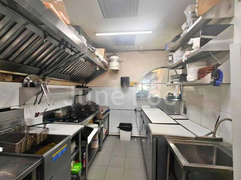 Food & Beverage for Rent: F&B at Tanjong Pagar—Fully fitted kitchen / Restaurant. - Image 2