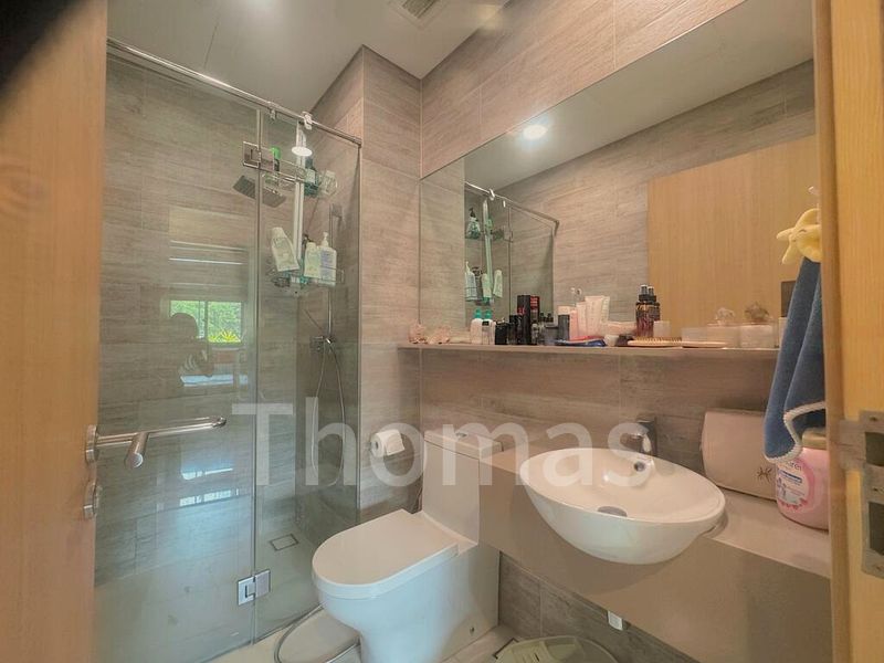 2 Bed Apartment (Condo) for Sale in  Floraview / Flora Vista - Image 6