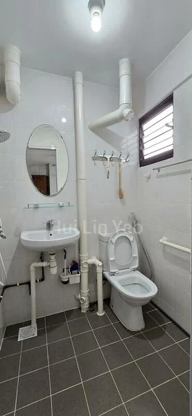 Common Room (HDB) for Rent in  230 Serangoon Avenue 4 - Image 2