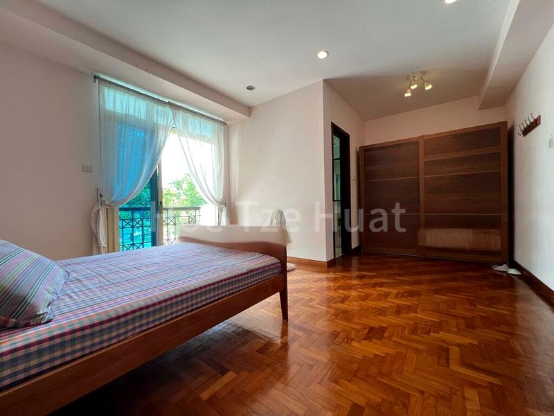 5 Bed Terraced House (Landed) for Sale in  Villa Verde - Image 6