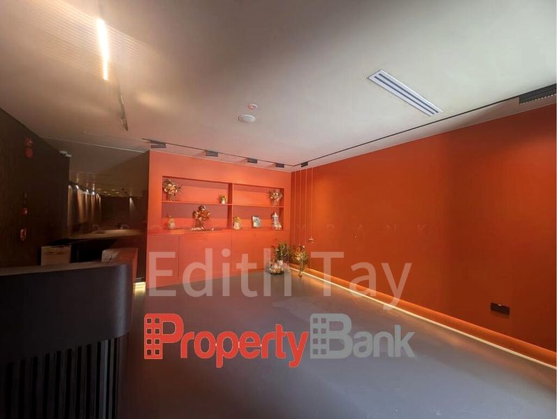 Food & Beverage for Rent: Mohamed Sultan - Prime 1,200 Sq Ft Shop - Image 4