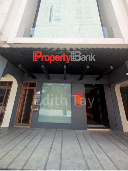 Food & Beverage for Rent: Mohamed Sultan - Prime 1,200 Sq Ft Shop - Image 2