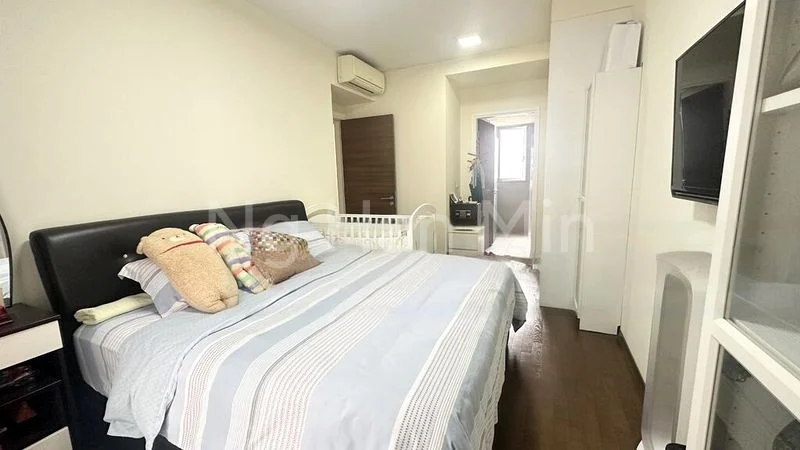 3 Bed Executive Condo for Sale in Arc At Tampines - Image 4