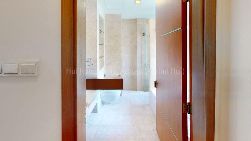 2 Bed Condo for Rent in  The Berth By The Cove - Image 11