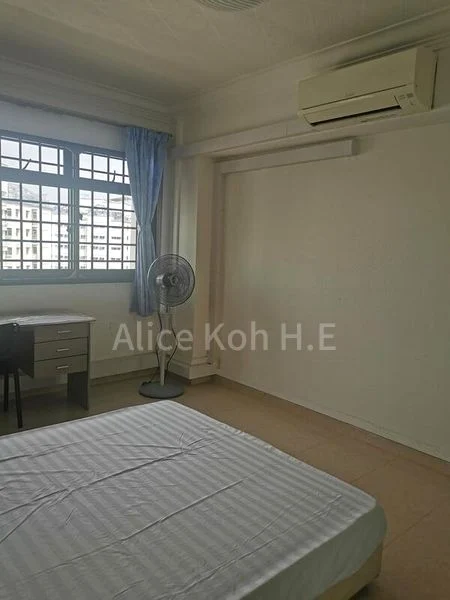 Master Room (HDB) for Rent in  Sembawang Drive - Image 2