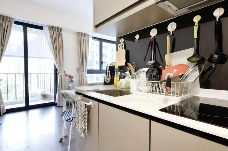 3 Bed Condo for Sale in  River Isles - Image 6