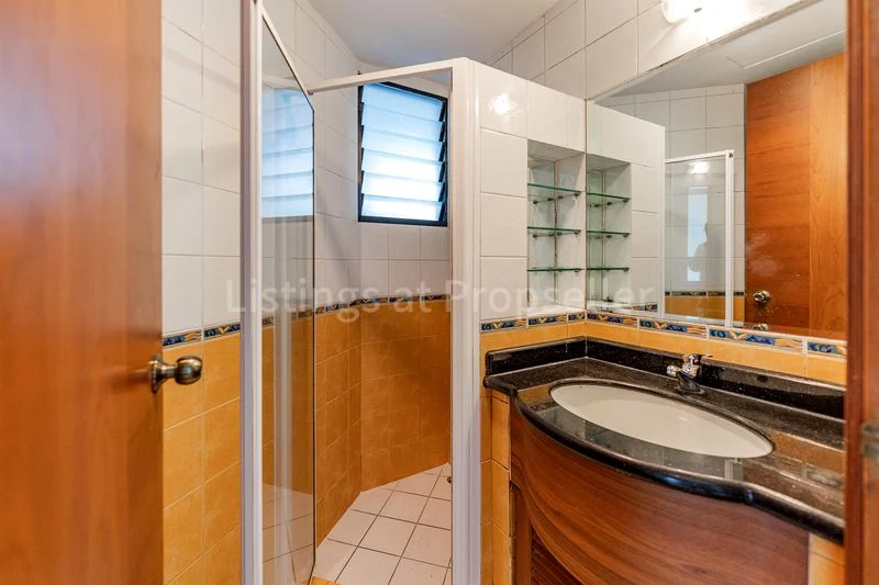 3 Bed Condo for Sale in Central Grove - Image 11