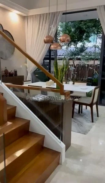 4 Bed Terraced House (Landed) for Rent in  Sunrise Gardens - Image 5