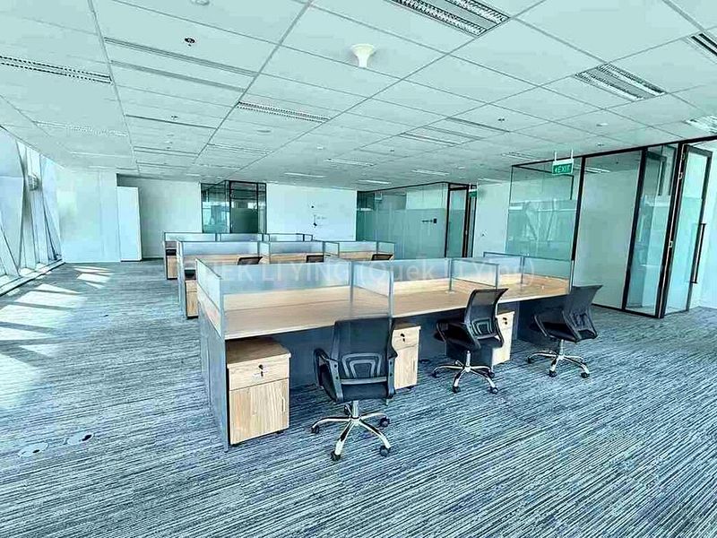 Office for Rent: UIC Building - Image 14